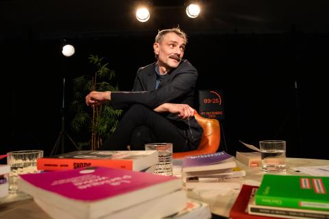 La lente et difficile agonie du crapaud buffle