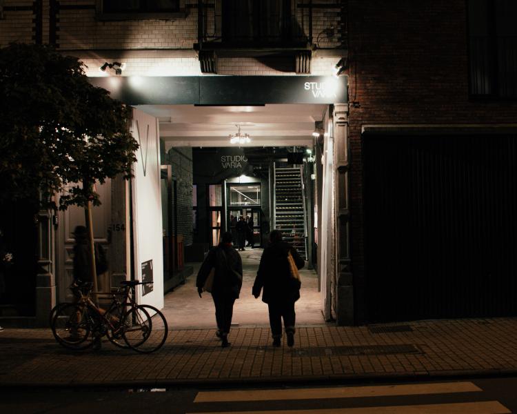 STUDIO